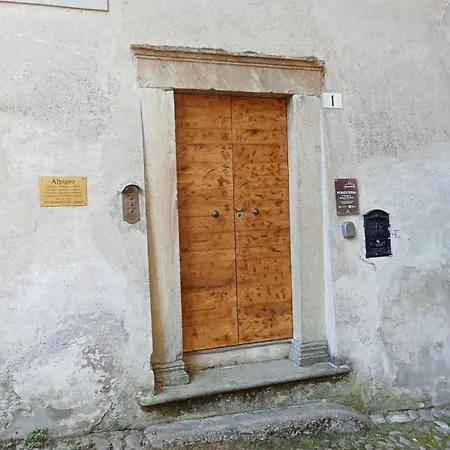 Il Granaio Di Palazzo Guicciardi *